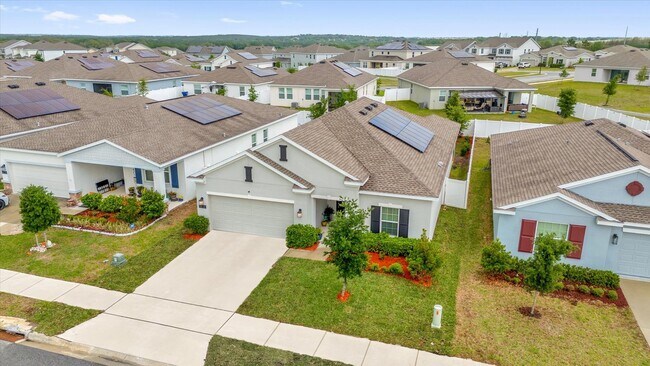 Foto del edificio - 1820 Church Lake St