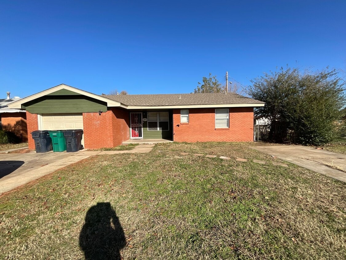 Photo - 1009 SW 65th St (Oklahoma City, OK)