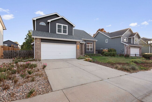 Building Photo - Charming 3-Bedroom Home in Southeast Fort ...