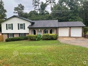 Building Photo - 3890 Benchmark Dr