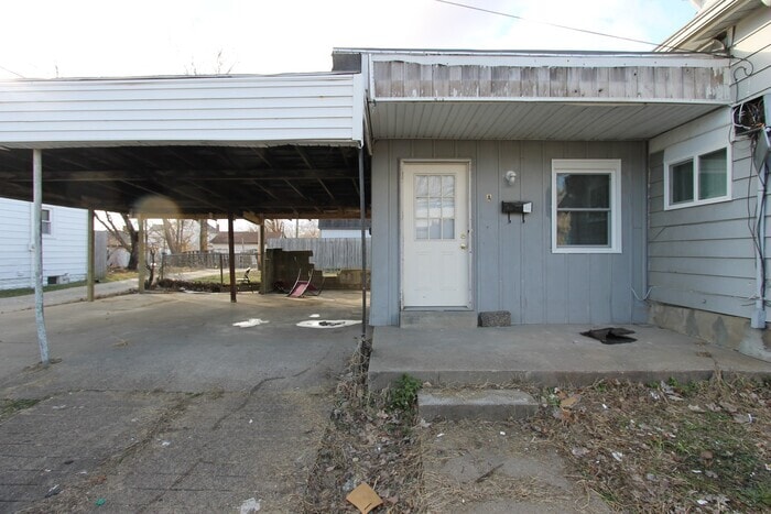 Primary Photo - 1600 W Florida St