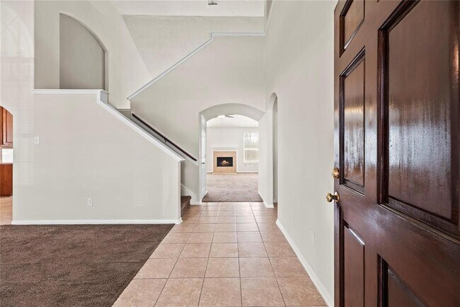 Building Photo - 6411 Briar Moss Ln