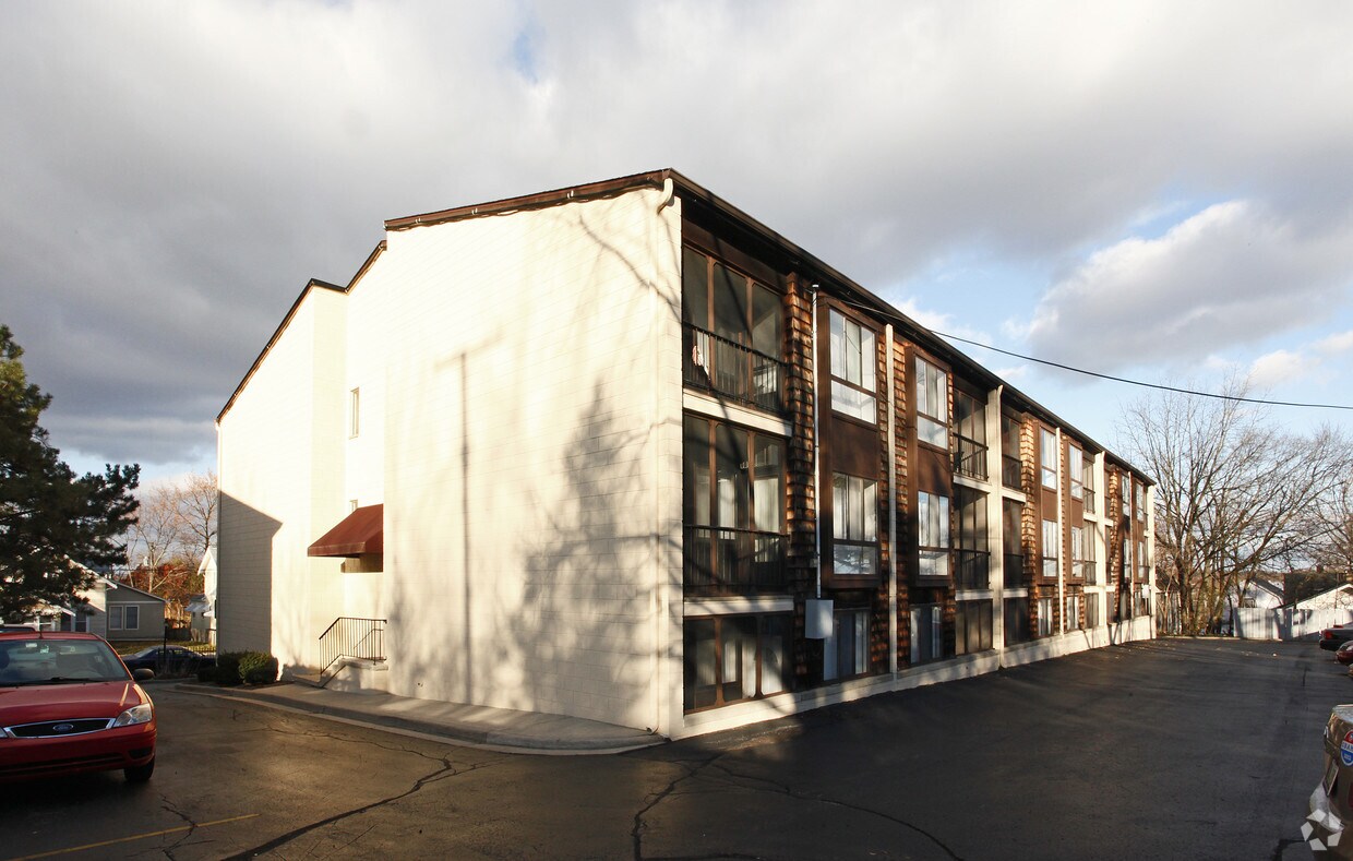 Building Photo - Hoover Post Apartments