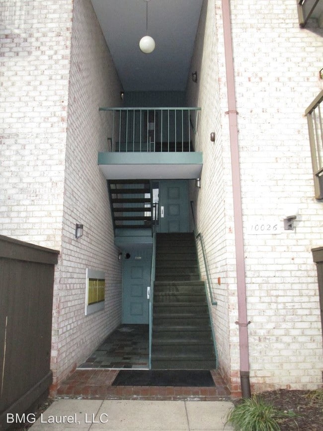 Building Photo - 10026 Stedwick Rd