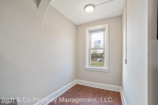 Foto del edificio - 4 br, 1.5 bath House - 3029 Derry Street W...