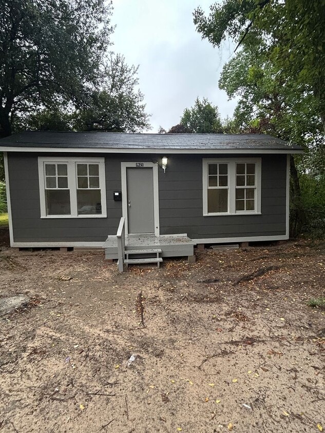 Primary Photo - Mid City Home