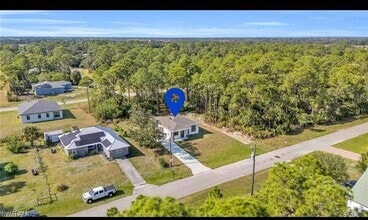 Building Photo - 6018 S Moss Cir