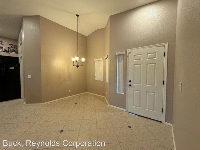 Foto del edificio - 3 br, 2 bath House - 4681 S. Lindero Dr.