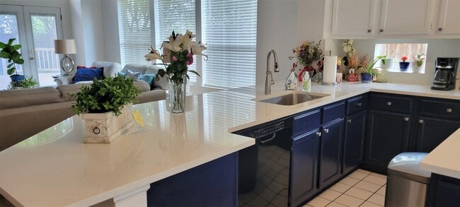 Foto del edificio - 3402 Plymouth Pointe Ln