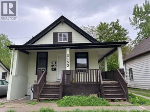 Building Photo - 3153 Peter St