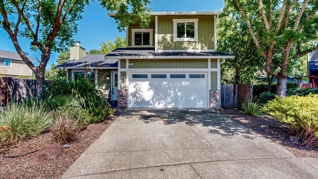 Building Photo - PURE Property Management Presents: 3 Bd 2.5 Ba in Larkfield W/ Beautiful Backyard W/ PURE Propert...