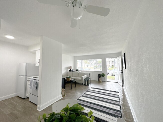 Foto del edificio - 2353 Shelley St