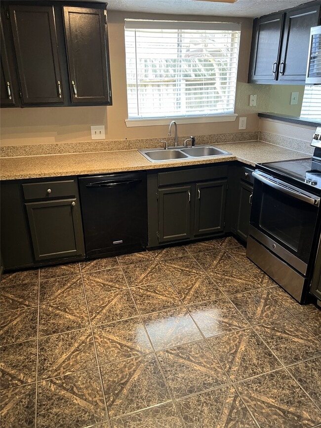 Foto del edificio - 10115 Overview Dr