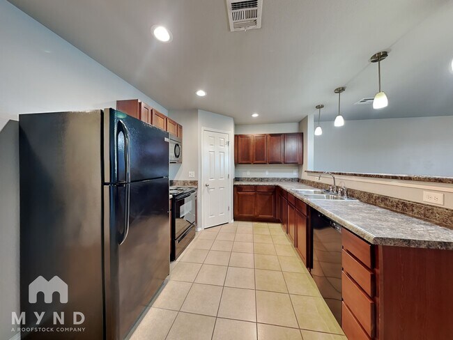 Foto del edificio - 3515 E Fairmont St