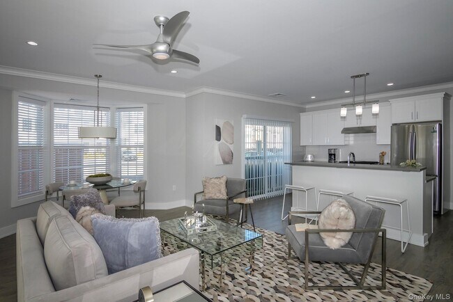 Building Photo - 75 Circle Dr