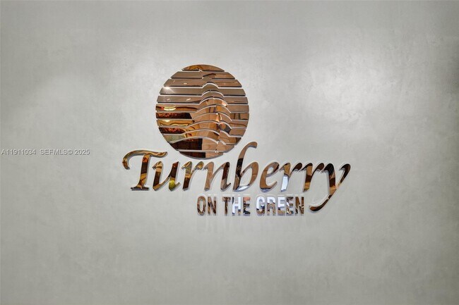 Foto del edificio - 19501 W Country Club Dr