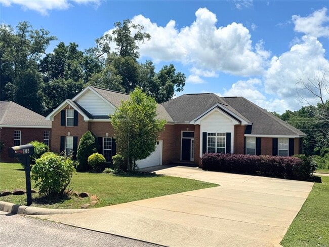 Building Photo - 103 Pine Grove Dr