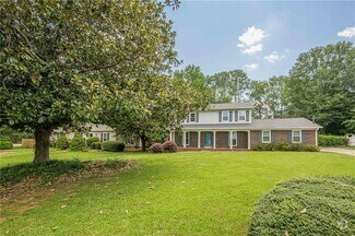 Building Photo - 385 Stonebridge Trail