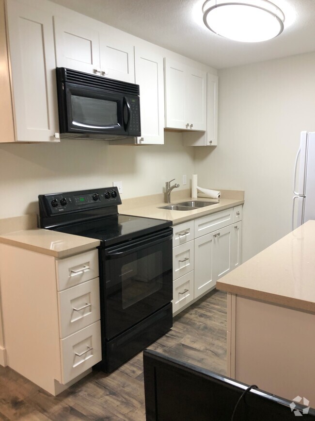 Building Photo - 3675 S 2200 W