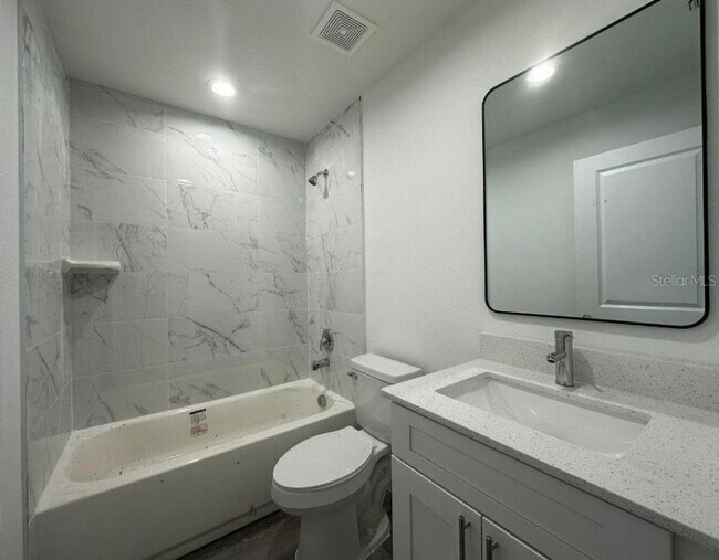 Building Photo - 43 Water Track Loop