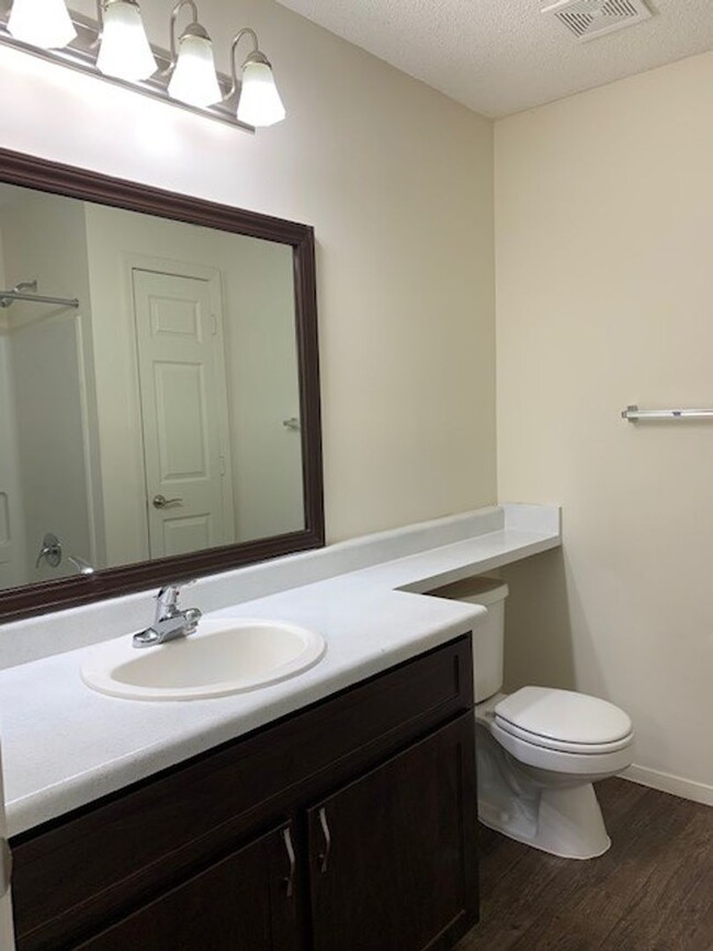 Interior Photo - Hamilton at Turman Farms Apartments