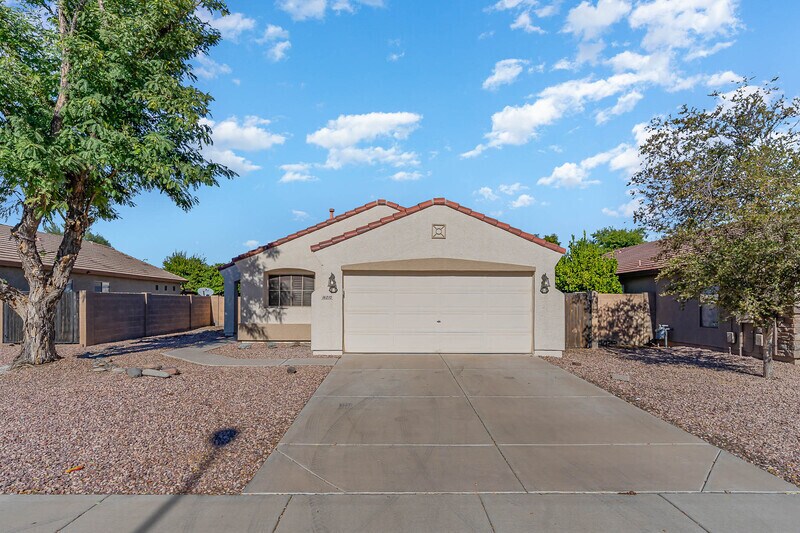Primary Photo - 16210 W Banff Ln