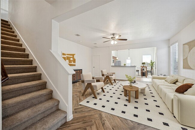 Foto del edificio - 8115 Aleppo Pine Ln