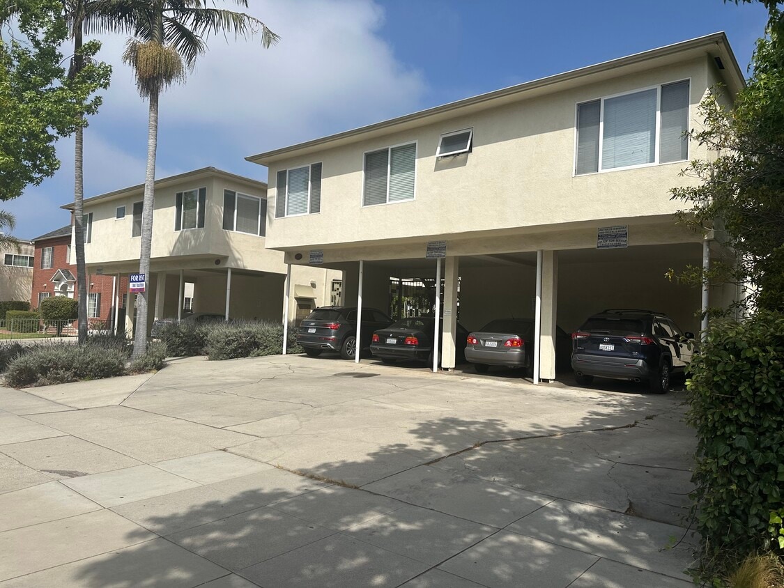 Primary Photo - 609 Montana Ave