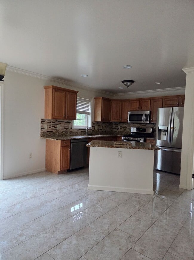 Foto del edificio - 110 Smith Rd