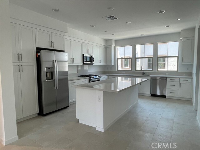 Building Photo - 1403 N Indian Hill Blvd
