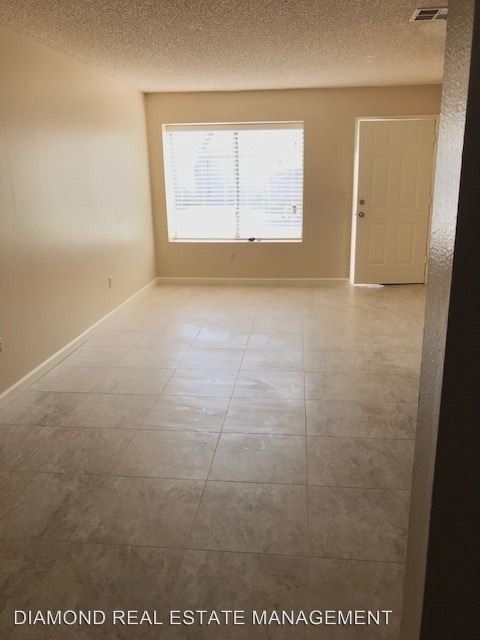 Building Photo - 9405 Thistlewood Ct