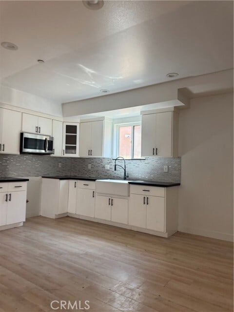Building Photo - 1122 E 94th St