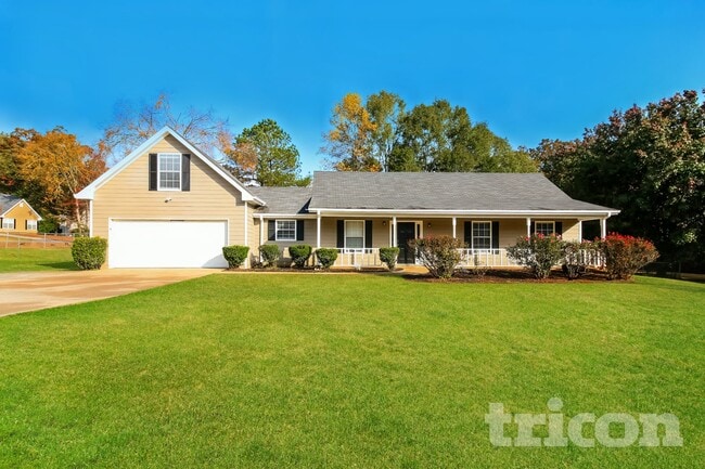 Building Photo - 15 Pine Valley Dr