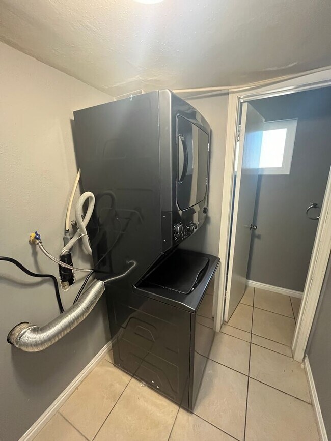 Foto del edificio - Beautiful Orem Home