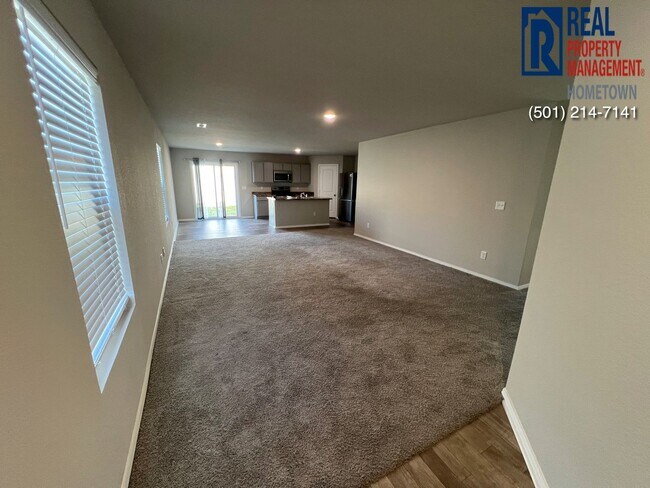 Foto del edificio - 2248 Bentwood Dr