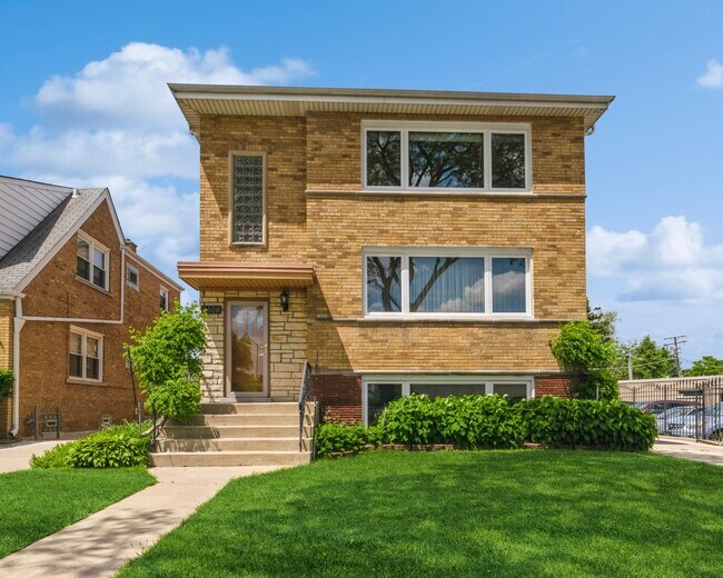 Front Exterior - 8108 N Oriole Ave