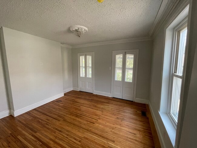 Foto del edificio - 424 W Mount Pleasant Ave