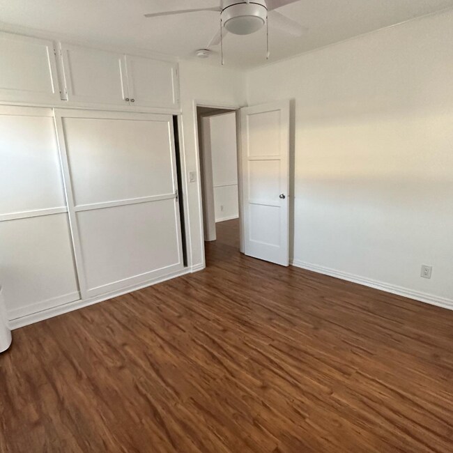 Foto del edificio - 1648 N Ogden Dr