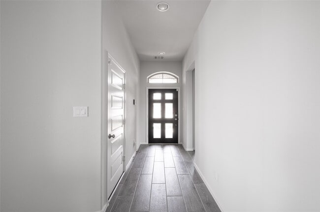 Building Photo - 10402 Cecilia Star Ln