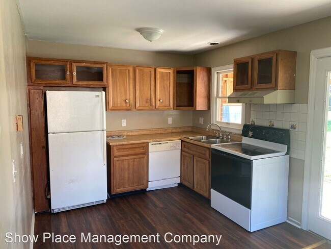 Building Photo - 3 br, 2 bath House - 952 Lily Dr