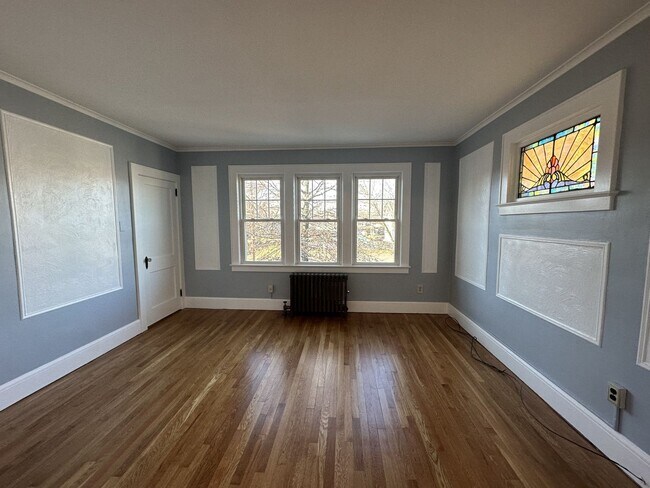 Foto del edificio - 115 Linden Rd
