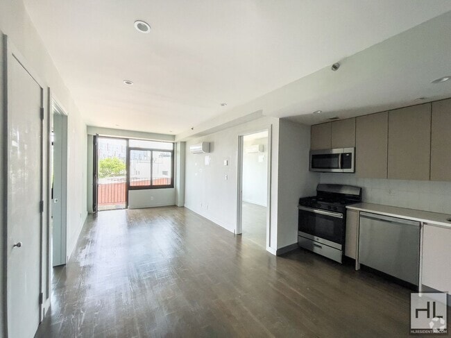 Building Photo - Bushwick Avenue / Spacious 2-Bed 1-Bath