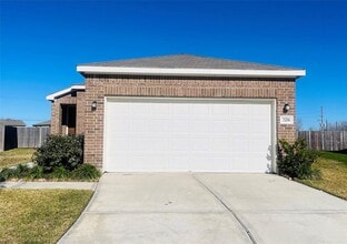 Building Photo - 25206 Sierra Mnr Ct