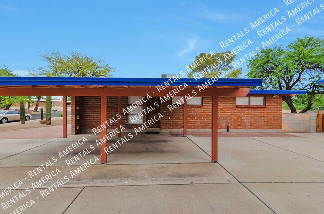 Foto del edificio - 7002 E Kirkland Dr
