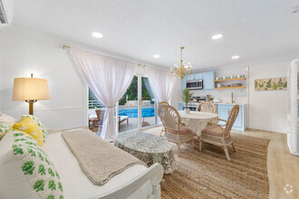 Building Photo - 15100 Sweetwater Ct