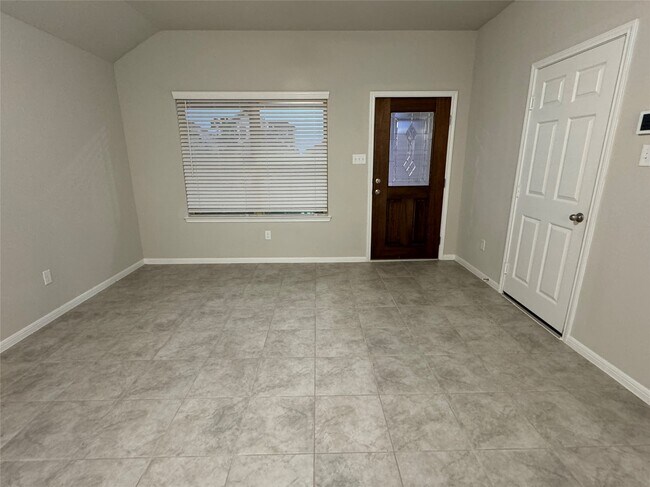 Foto del edificio - 1436 Sundown Gln Ln