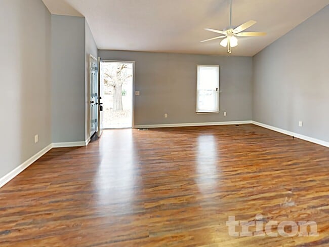 Foto del edificio - 709 Quail Hills Dr