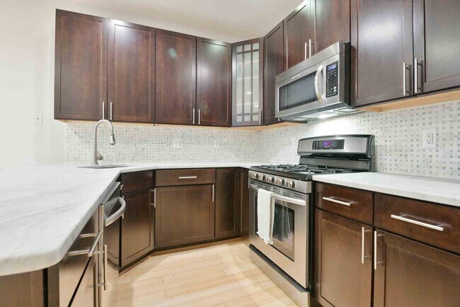 Building Photo - 3546 13th St NW