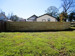 Building Photo - 3709 Gager St