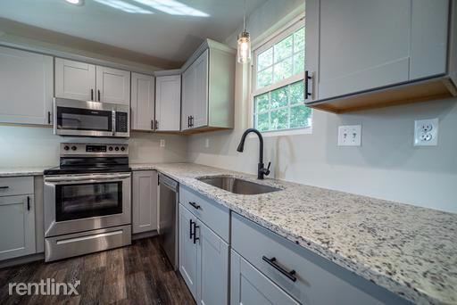 Building Photo - 3 br, 2.5 bath House - 8642 Oakleigh Rd